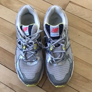 Women’s Size 12 New Balance Running Shoes